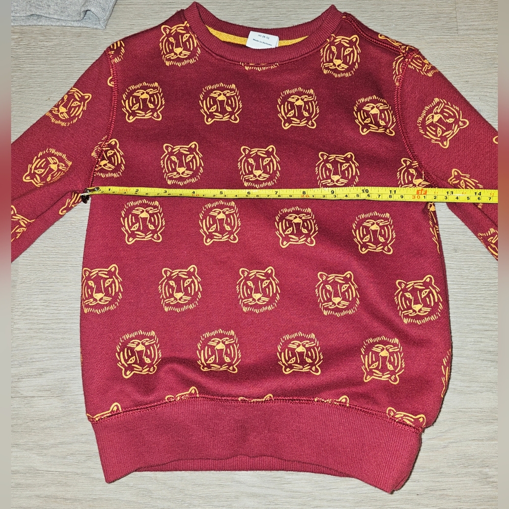 Amazon Essentials Boys and Toddlers' Fleece Crew-Neck Sweatshirts, Multipacks - Picture 4 of 9